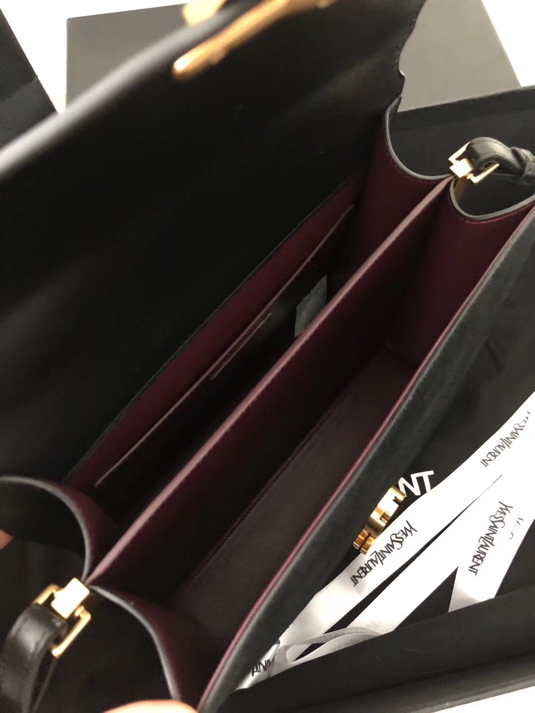 Sa**t Lau*nt cassandra medium bag in black suede