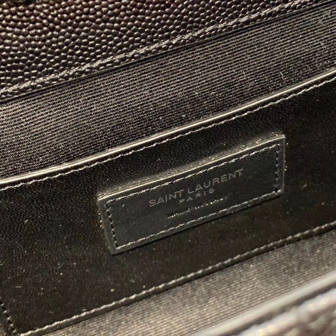 Sa**t Lau*nt small envelope bag in noir grained leather