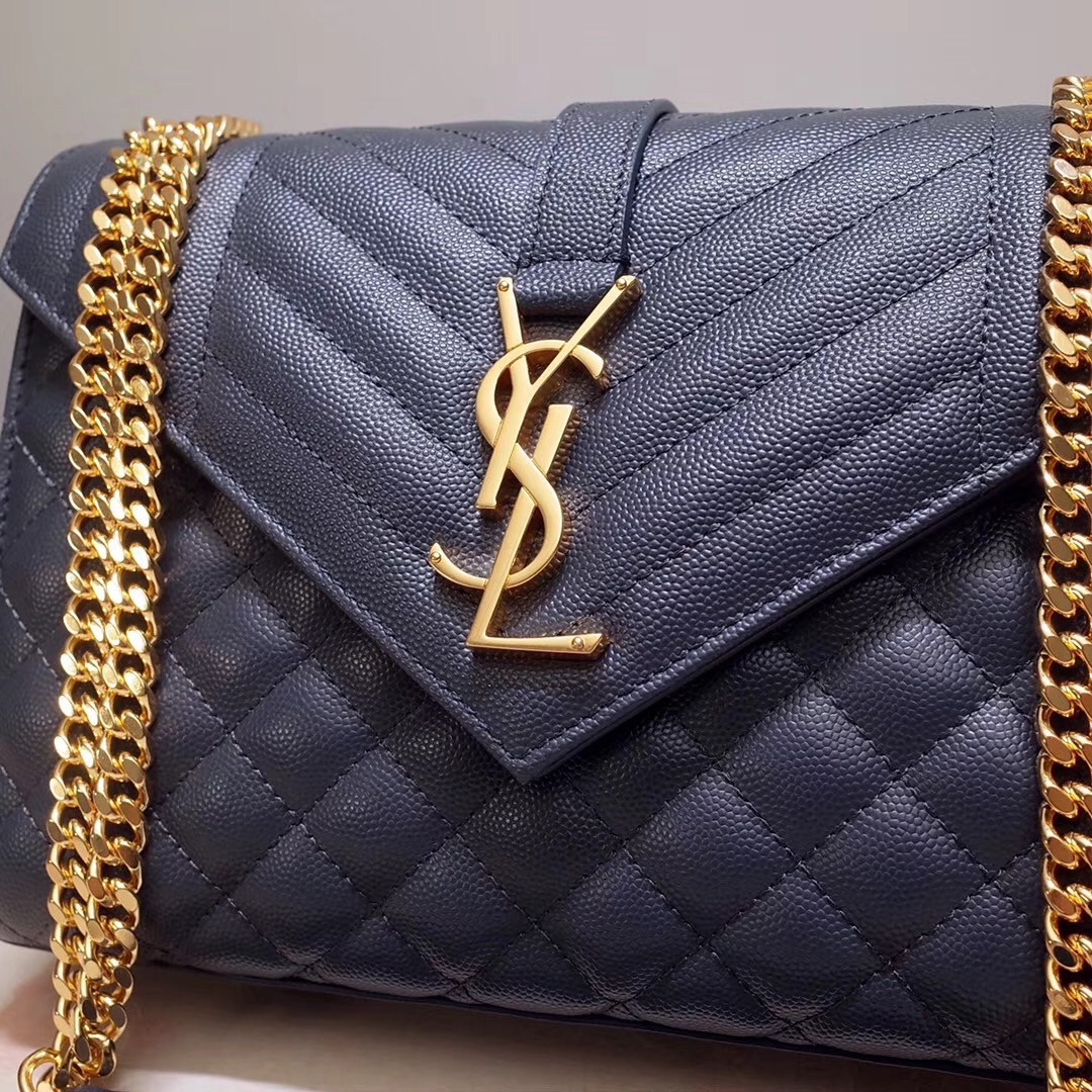 Sa**t Lau*nt medium envelope bag in navy blue grained leather