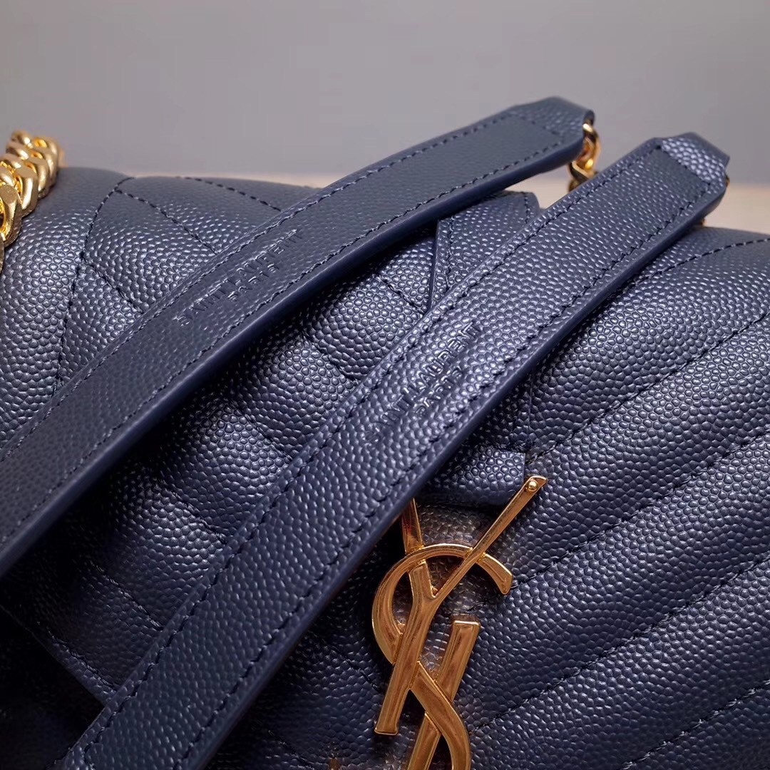 Sa**t Lau*nt medium envelope bag in navy blue grained leather