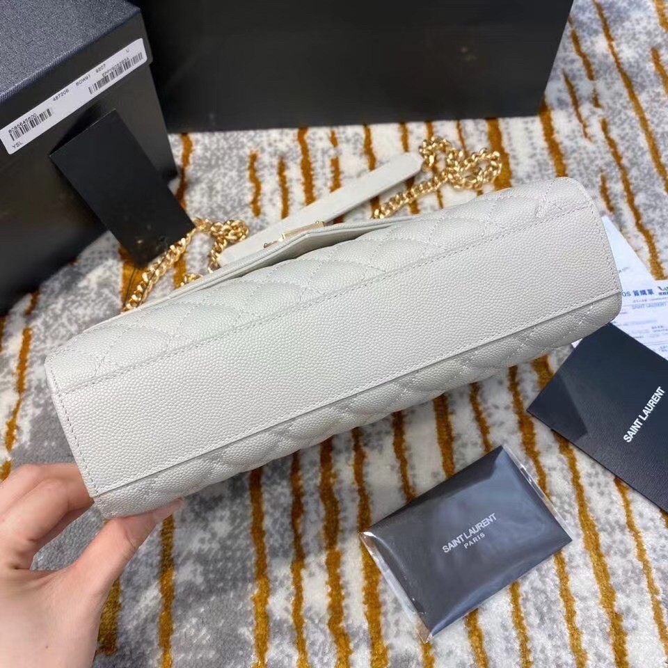 Sa**t Lau*nt medium envelope bag in white grained leather