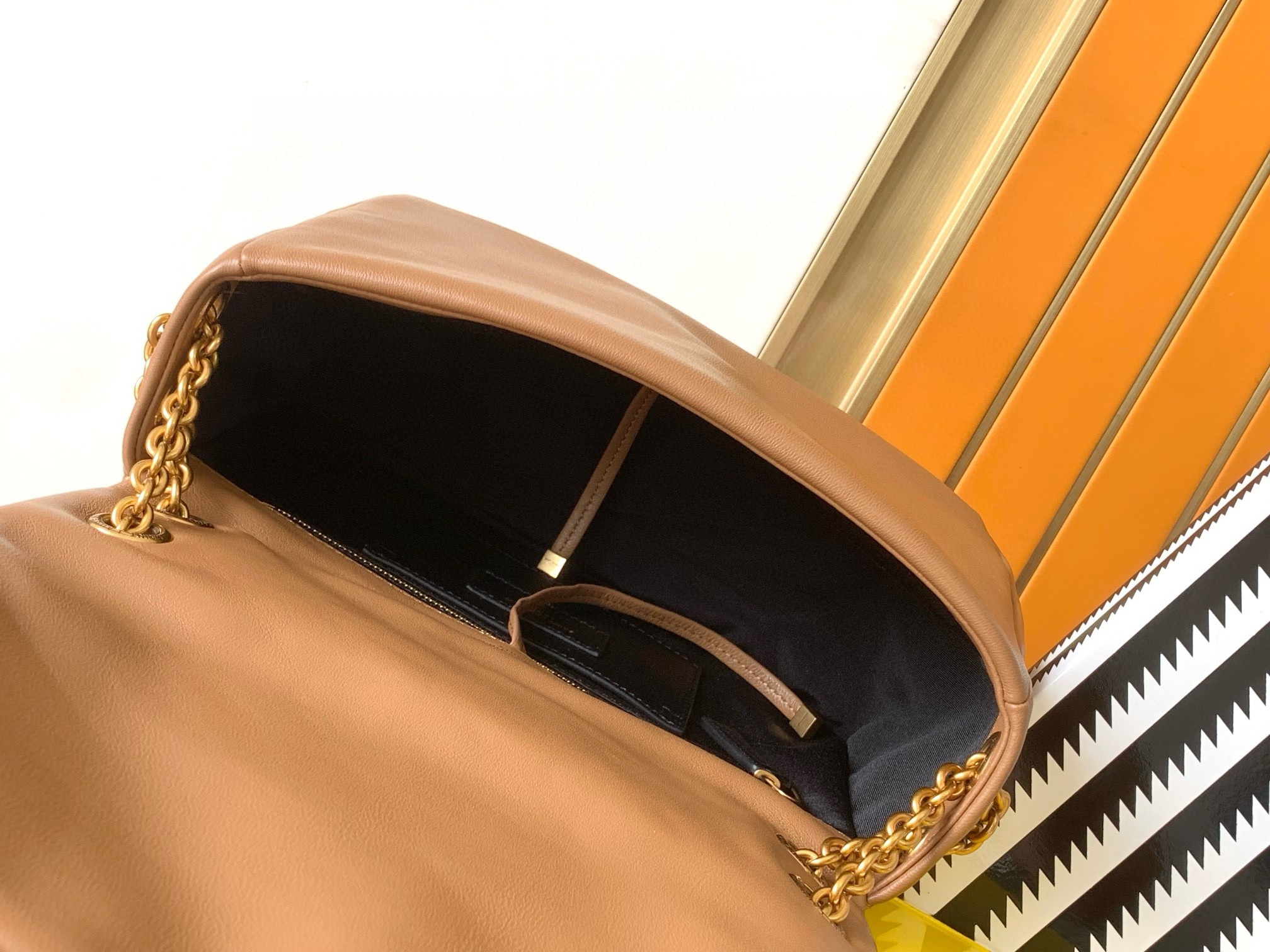 Sa**t Lau*nt jamie 4.3 small bag in brown lambskin