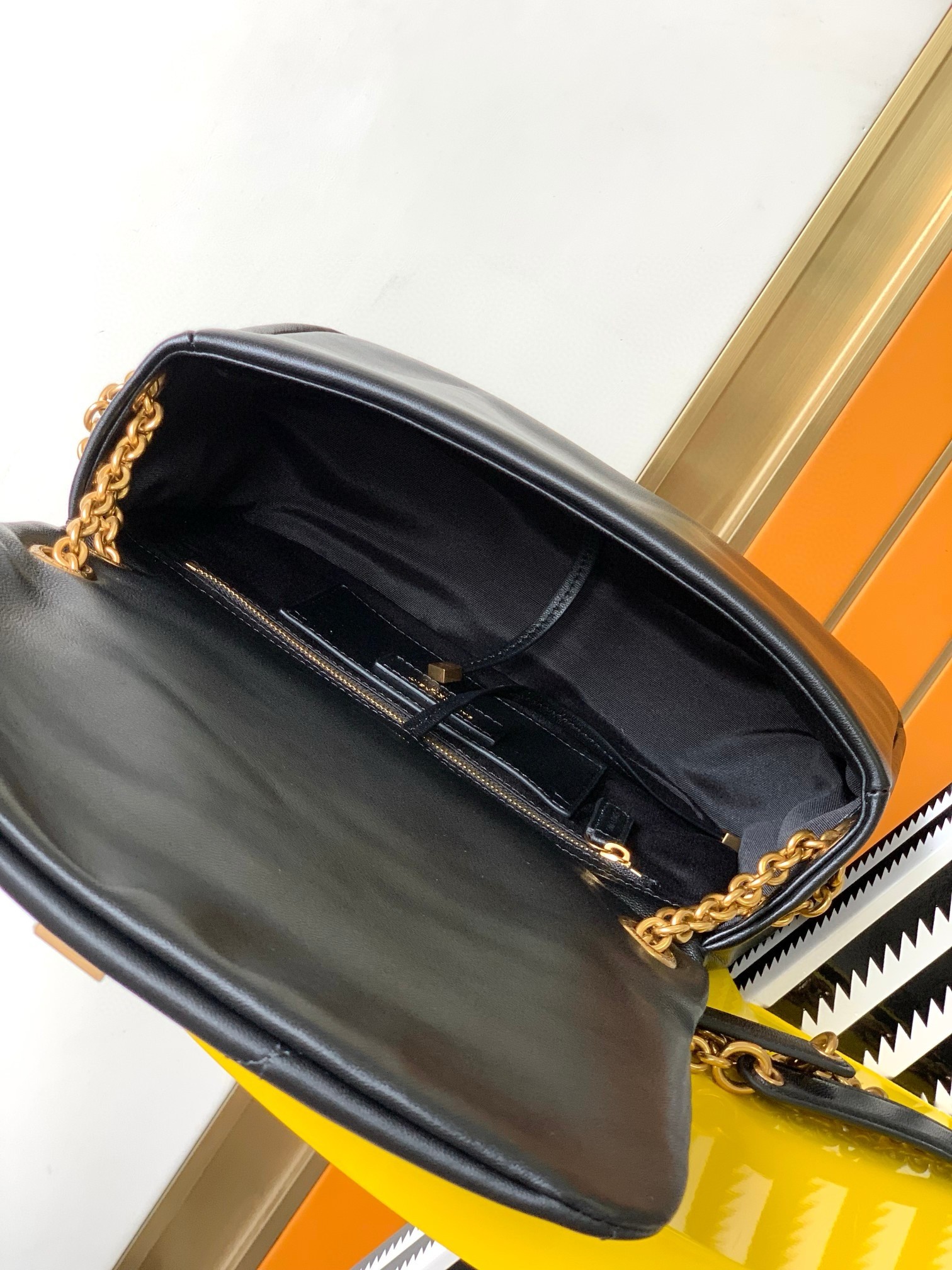 Sa**t Lau*nt jamie 4.3 small bag in black lambskin
