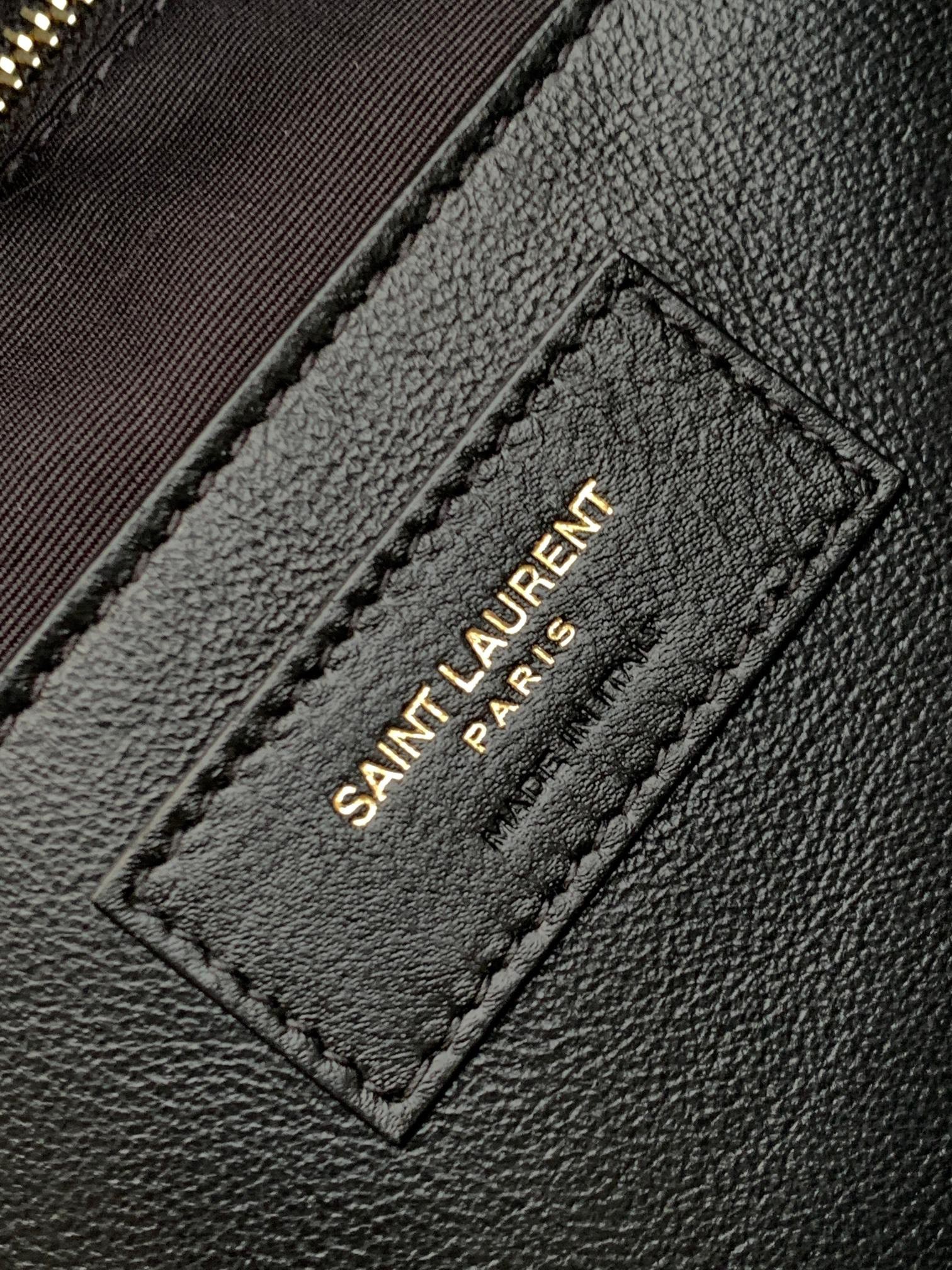 Sa**t Lau*nt jamie 4.3 shoulder bag in black lambskin