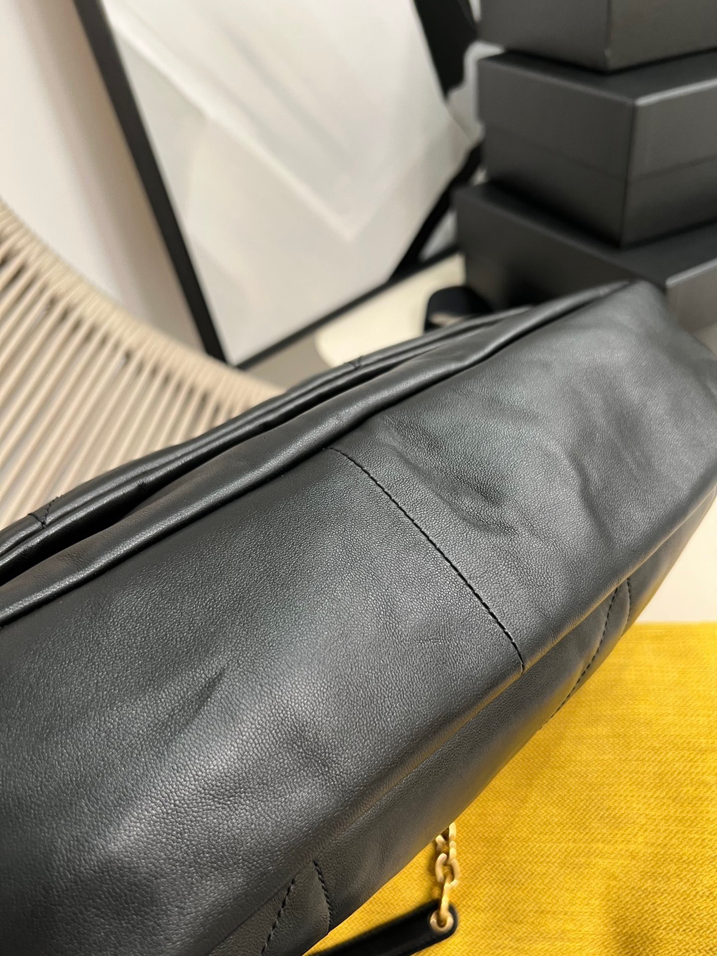 Sa**t Lau*nt jamie 4.3 shoulder bag in black lambskin