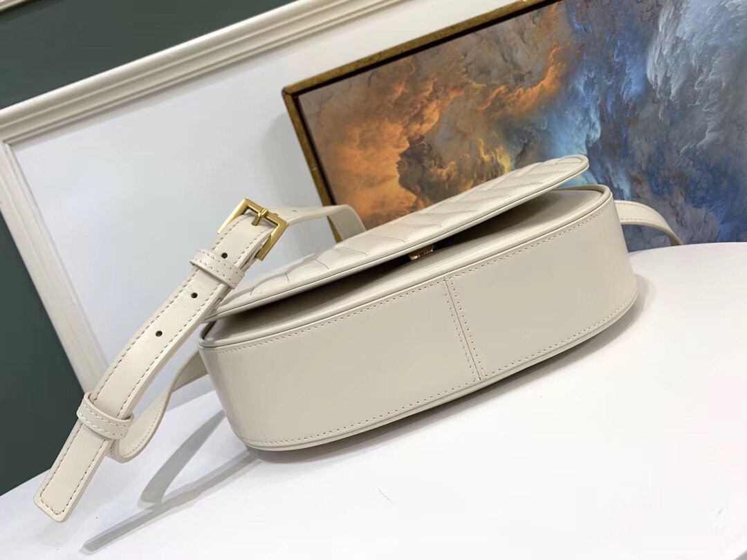 Sa**t Lau*nt joan satchel bag in white quilted leather