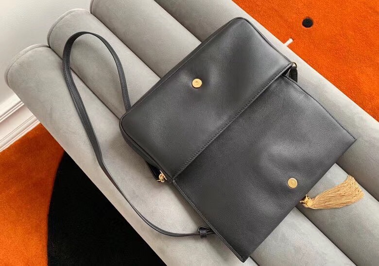 Sa**t Lau*nt kate 99 shoulder bag in black lambskin