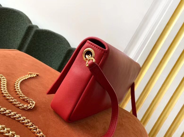 Sa**t Lau*nt kate 99 shoulder bag in red lambskin