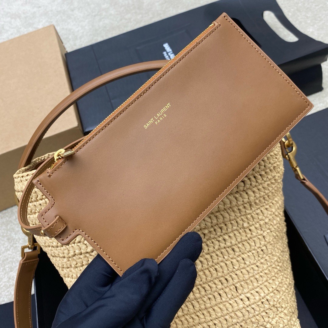 Sa**t Lau*nt le 37 bucket bag in natural woven raffia