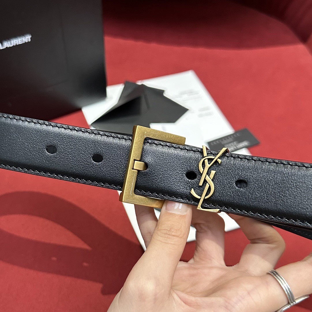Sa**t Lau*nt cassandre square buckle belt 20mm in black leather