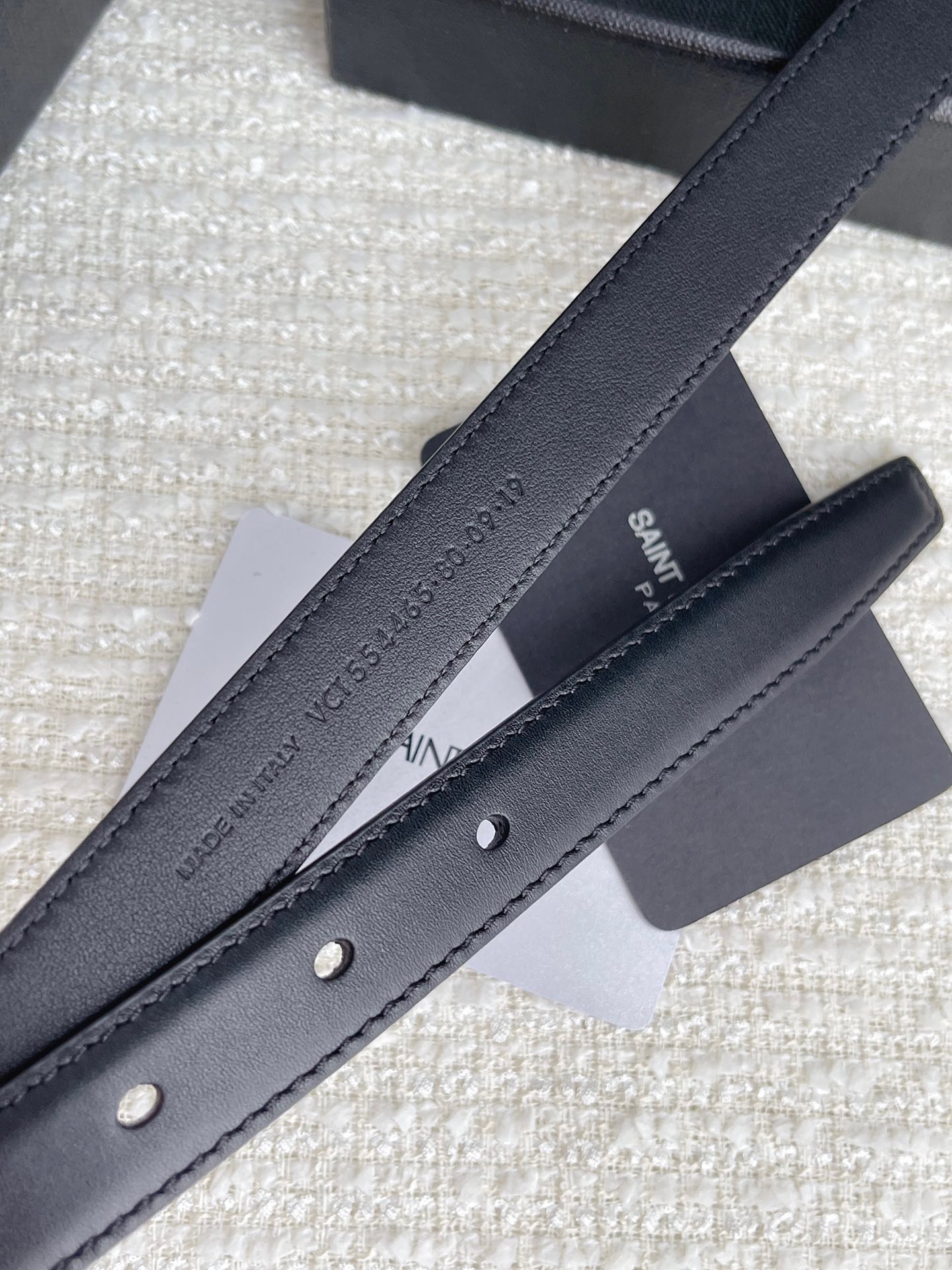 Sa**t Lau*nt cassandre square buckle belt 20mm in all black leather