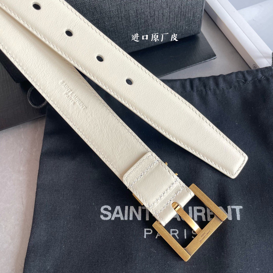 Sa**t Lau*nt cassandre square buckle belt 30mm in white leather