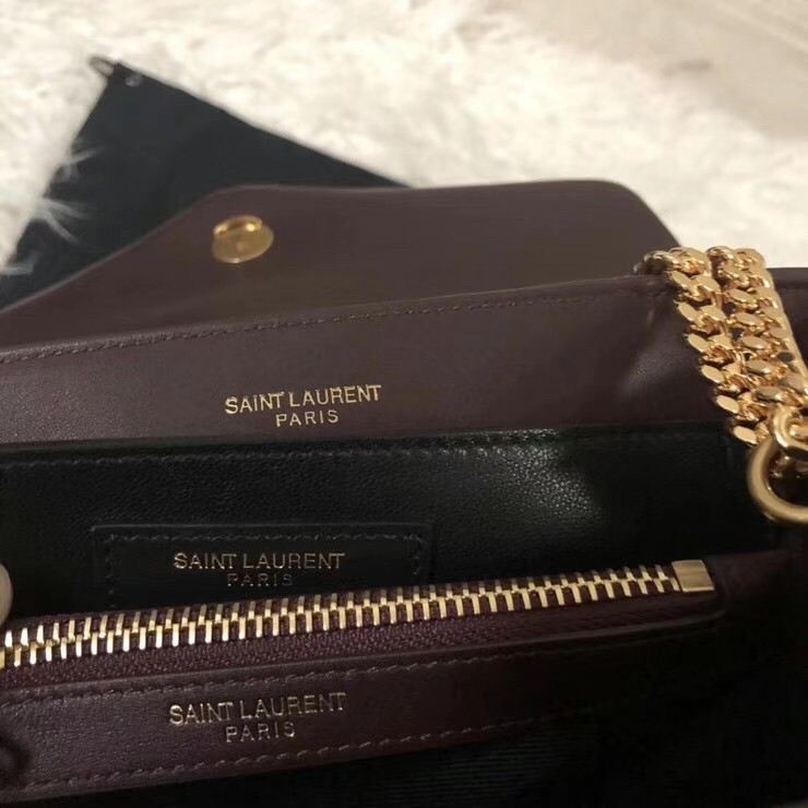Sa**t Lau*nt loulou small bag in bordeaux matelasse leather