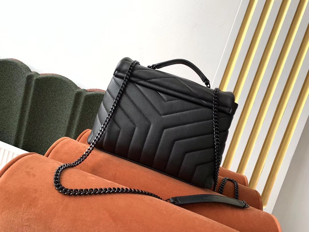 Sa**t Lau*nt so black loulou small shoulder bag