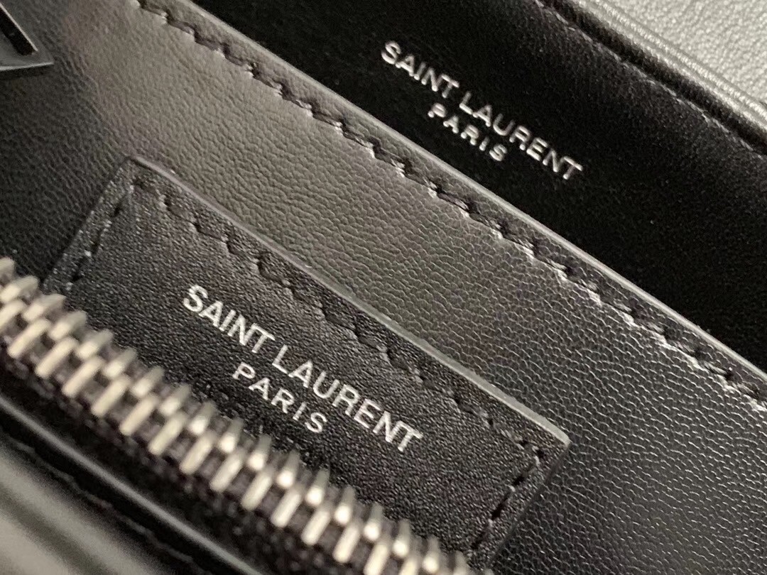 Sa**t Lau*nt so black loulou small shoulder bag