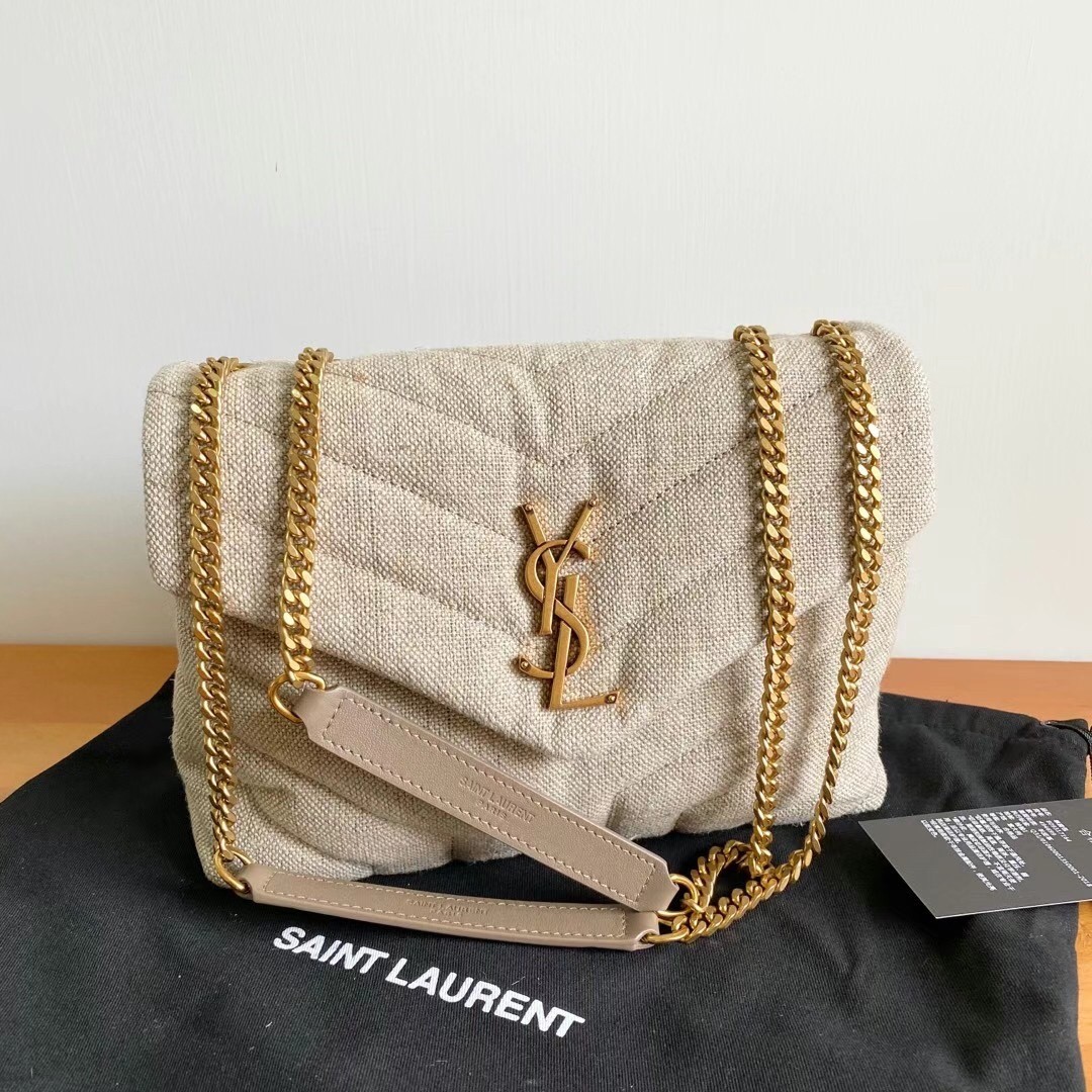 Sa**t Lau*nt loulou small bag in linen canvas