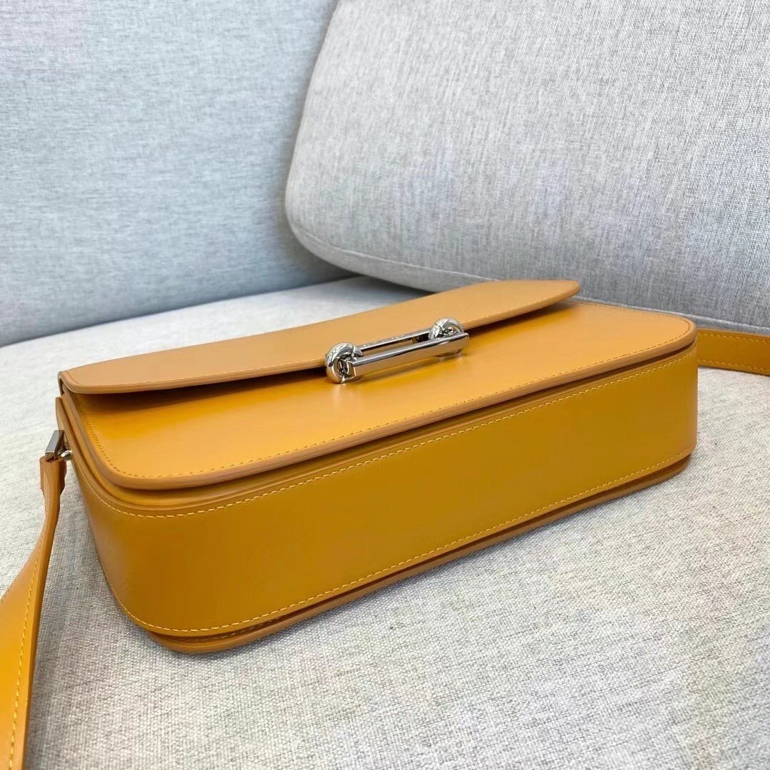 Sa**t Lau*nt le pave bag in saffron calfskin