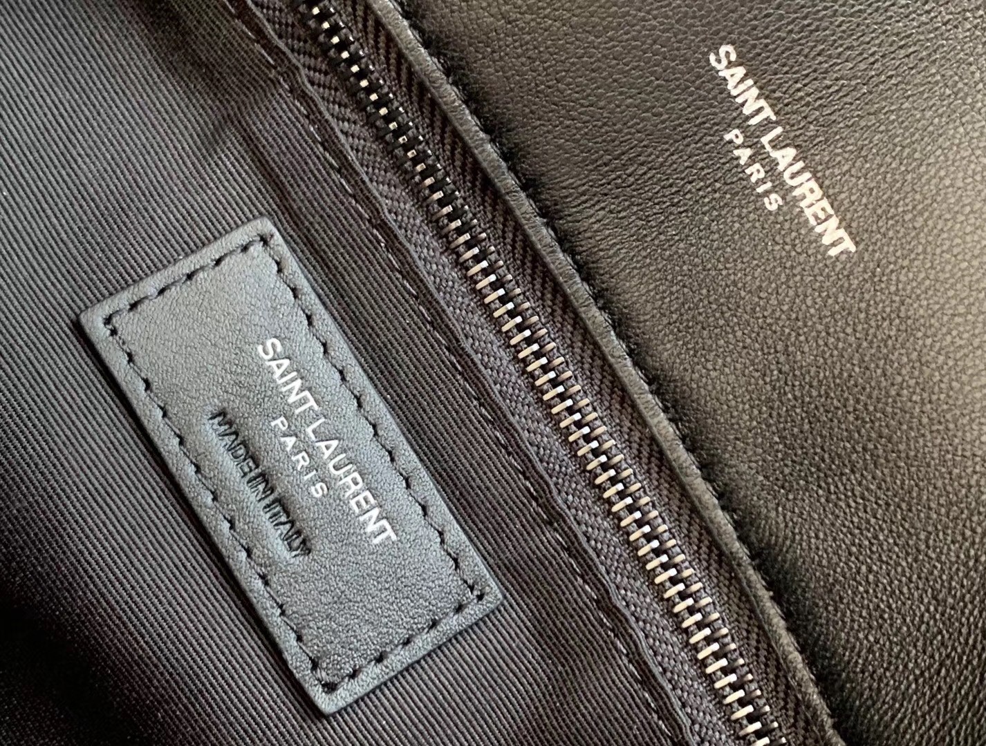 Sa**t Lau*nt so black loulou puffer small bag