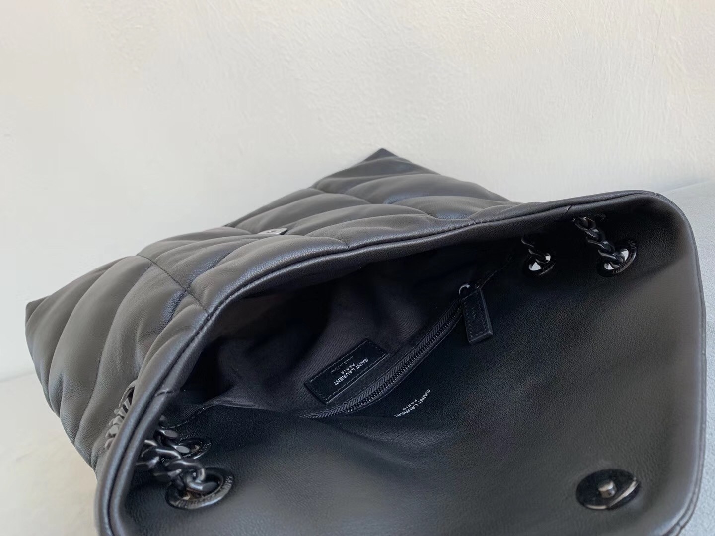 Sa**t Lau*nt so black loulou puffer small bag