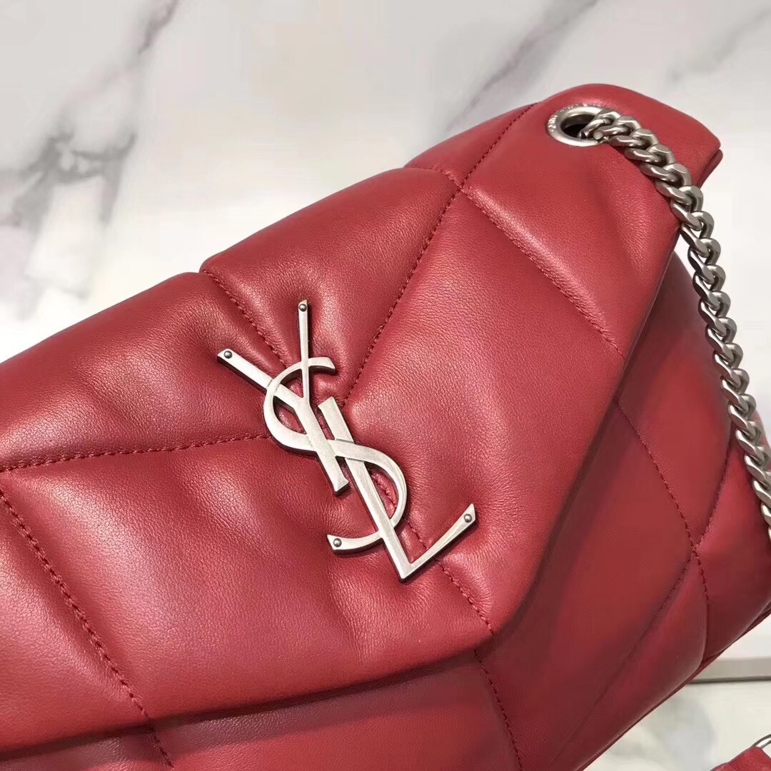 Sa**t Lau*nt loulou puffer small bag in red lambskin