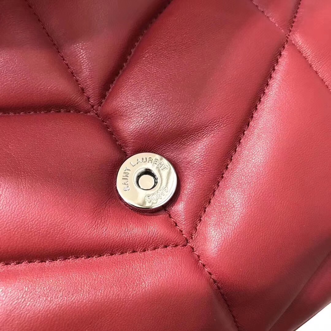 Sa**t Lau*nt loulou puffer small bag in red lambskin