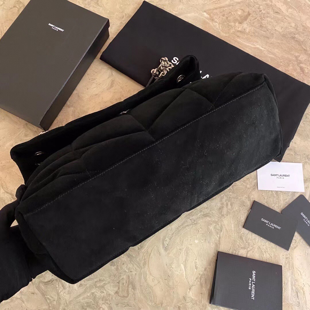 Sa**t Lau*nt loulou puffer medium bag in black suede
