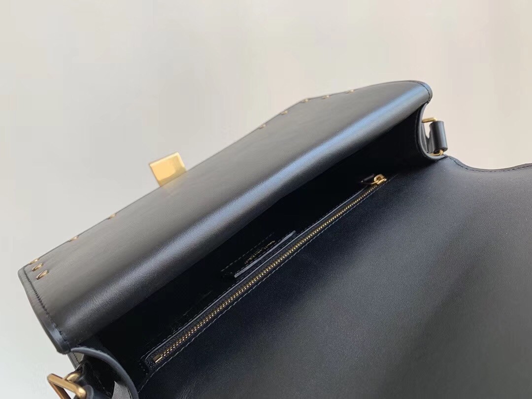 Sa**t Lau*nt margaux satchel bag in black leather