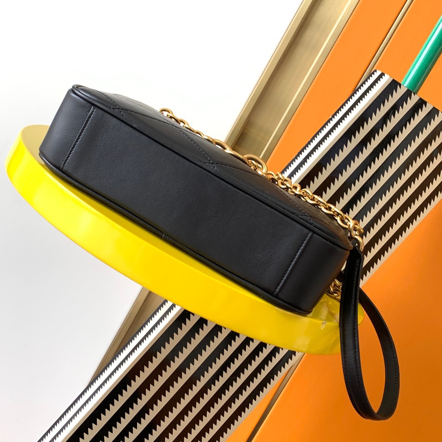 Sa**t Lau*nt le maillon small chain bag in black lambskin