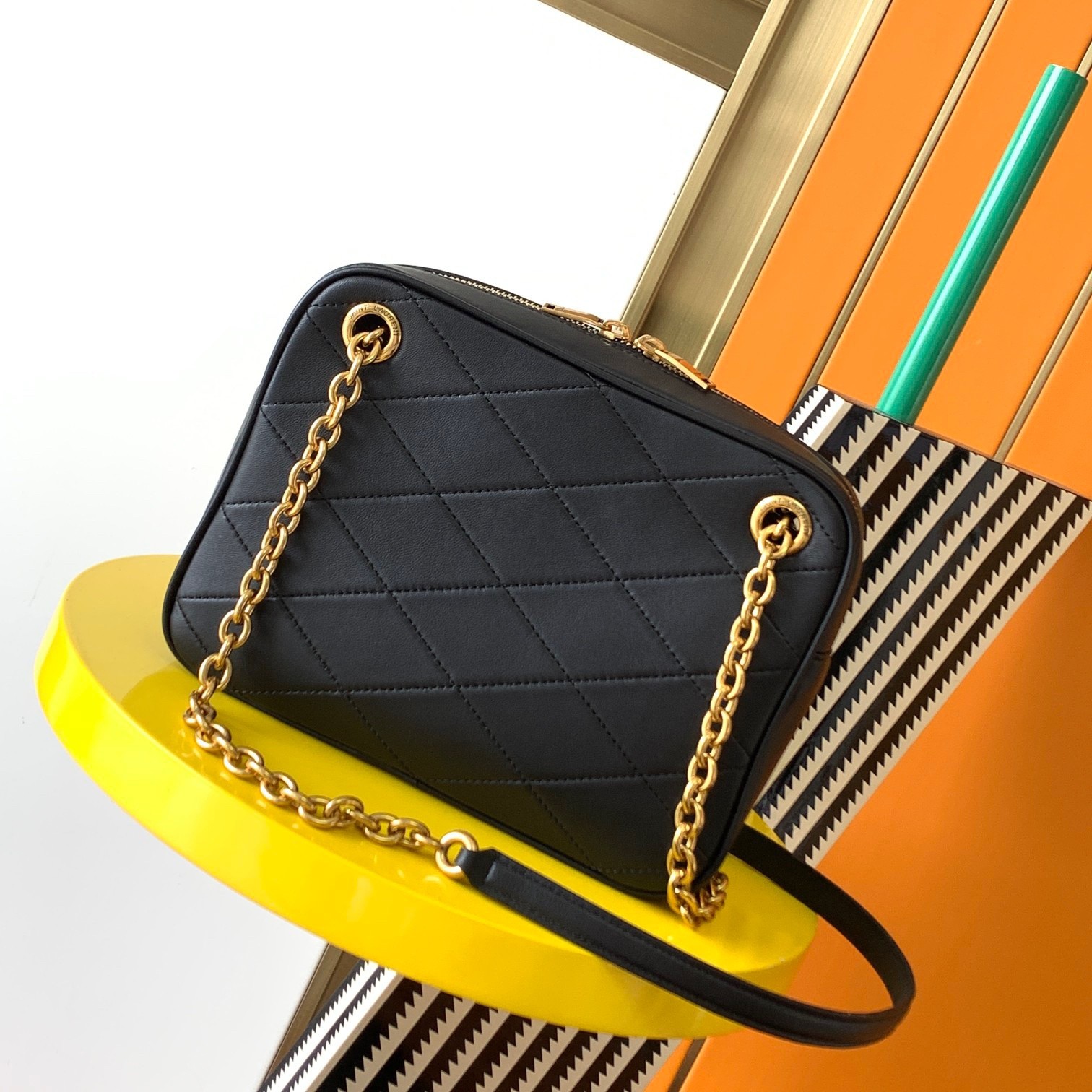 Sa**t Lau*nt le maillon small chain bag in black lambskin
