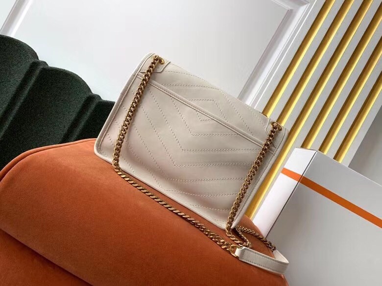 Sa**t Lau*nt niki medium bag in white lambskin
