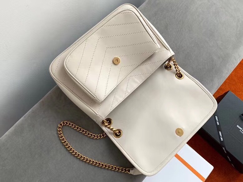 Sa**t Lau*nt niki medium bag in white lambskin