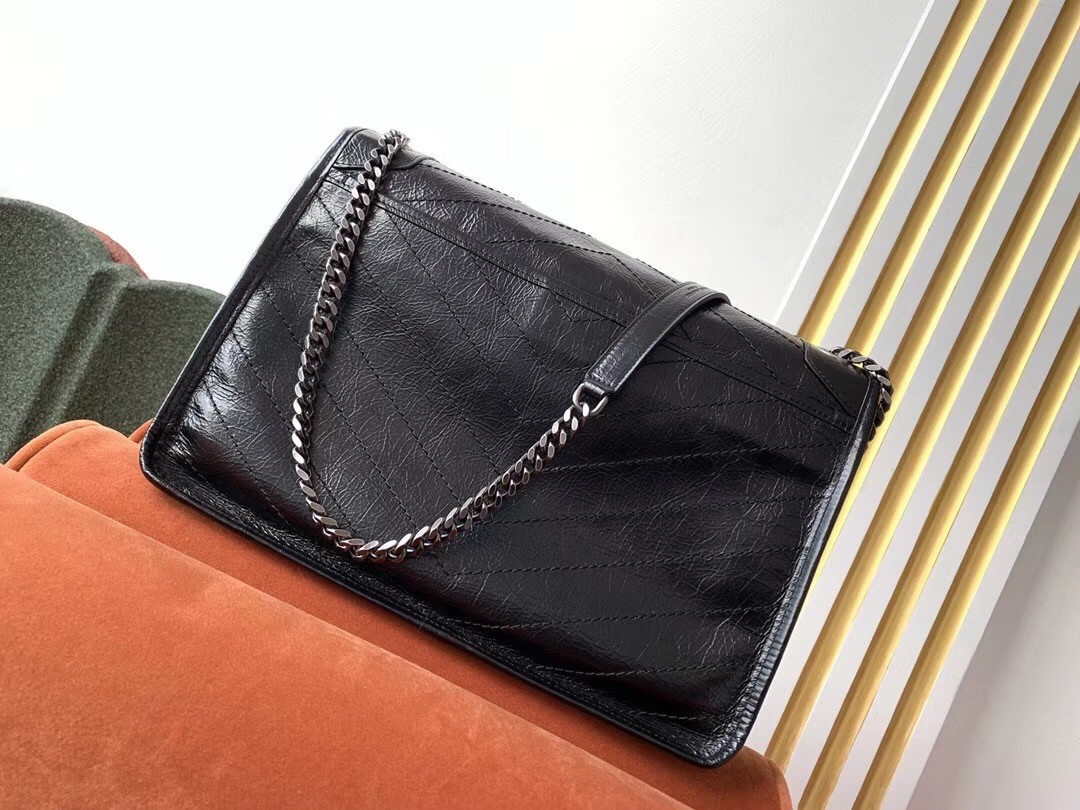 Sa**t Lau*nt large niki chain bag in black crinkled leather