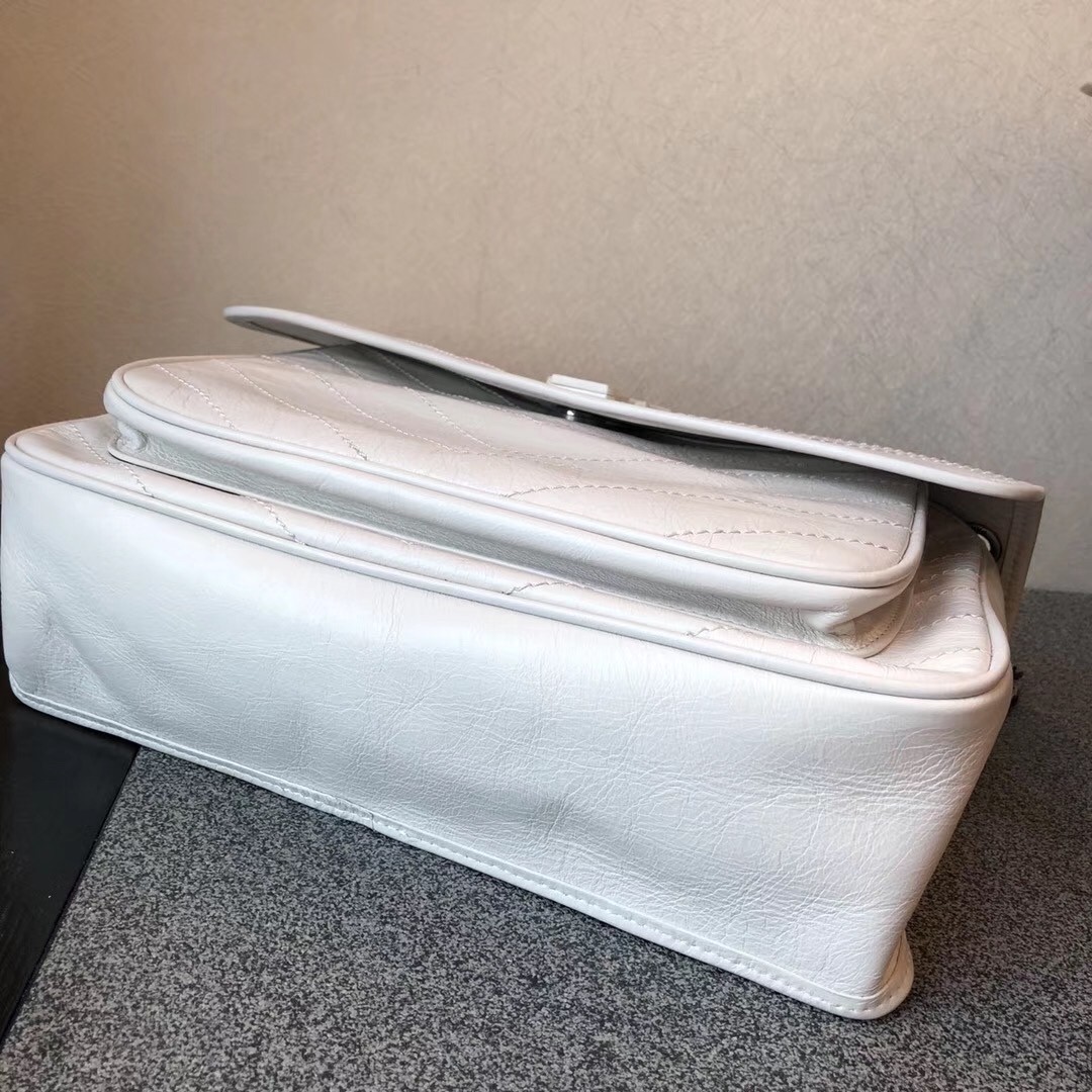 Sa**t Lau*nt large niki chain bag in white crinkled leather