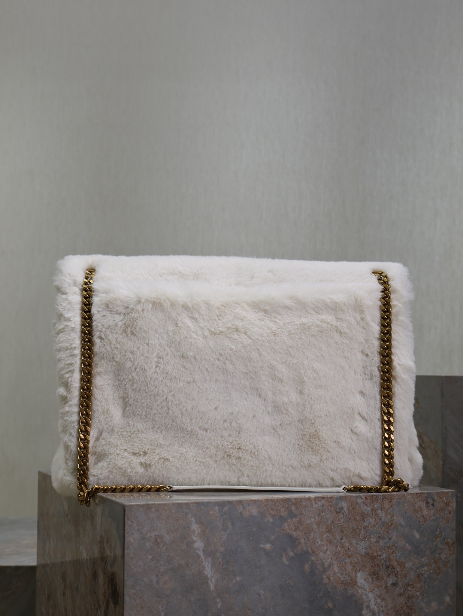 Sa**t Lau*nt niki oversized shoulder bag in white shearling