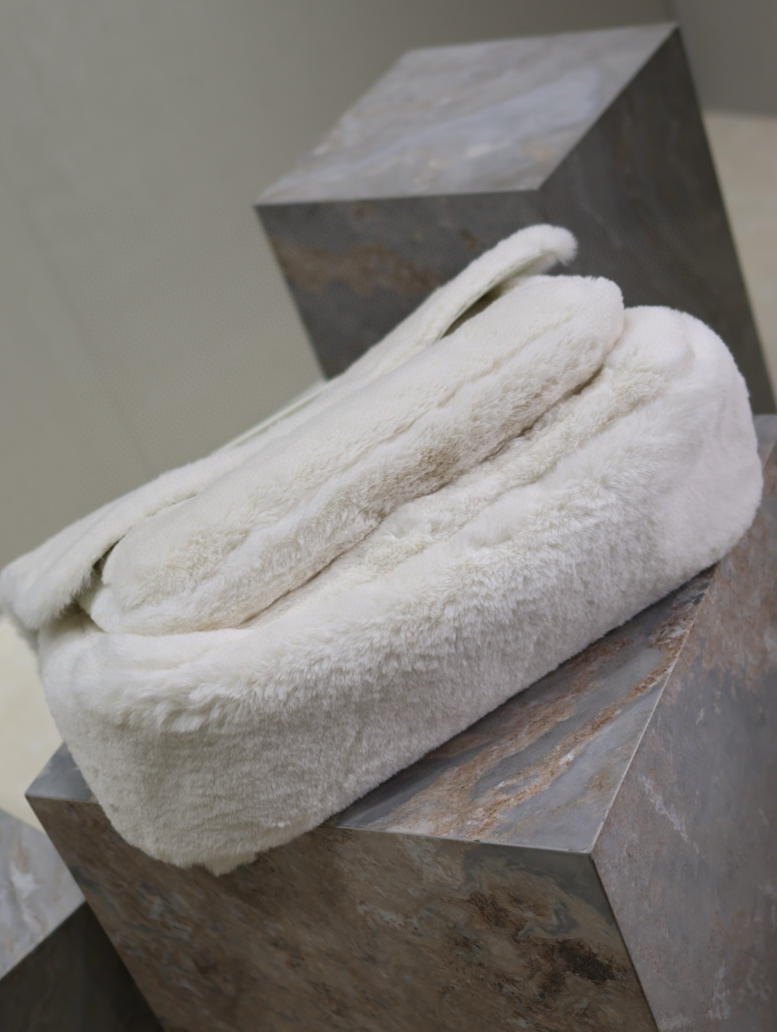 Sa**t Lau*nt niki oversized shoulder bag in white shearling