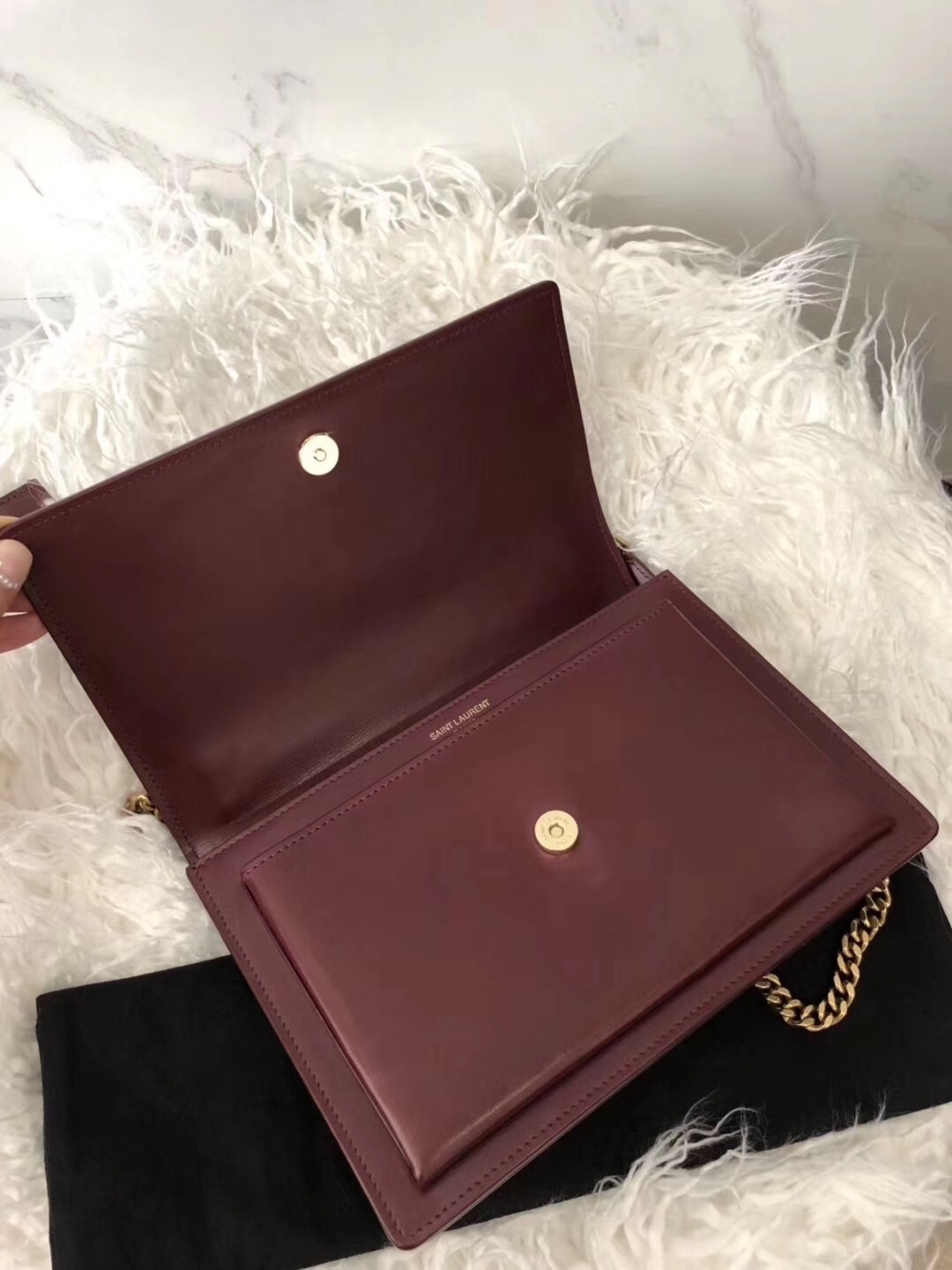 Sa**t Lau*nt sunset medium bag in bordeaxu calfskin