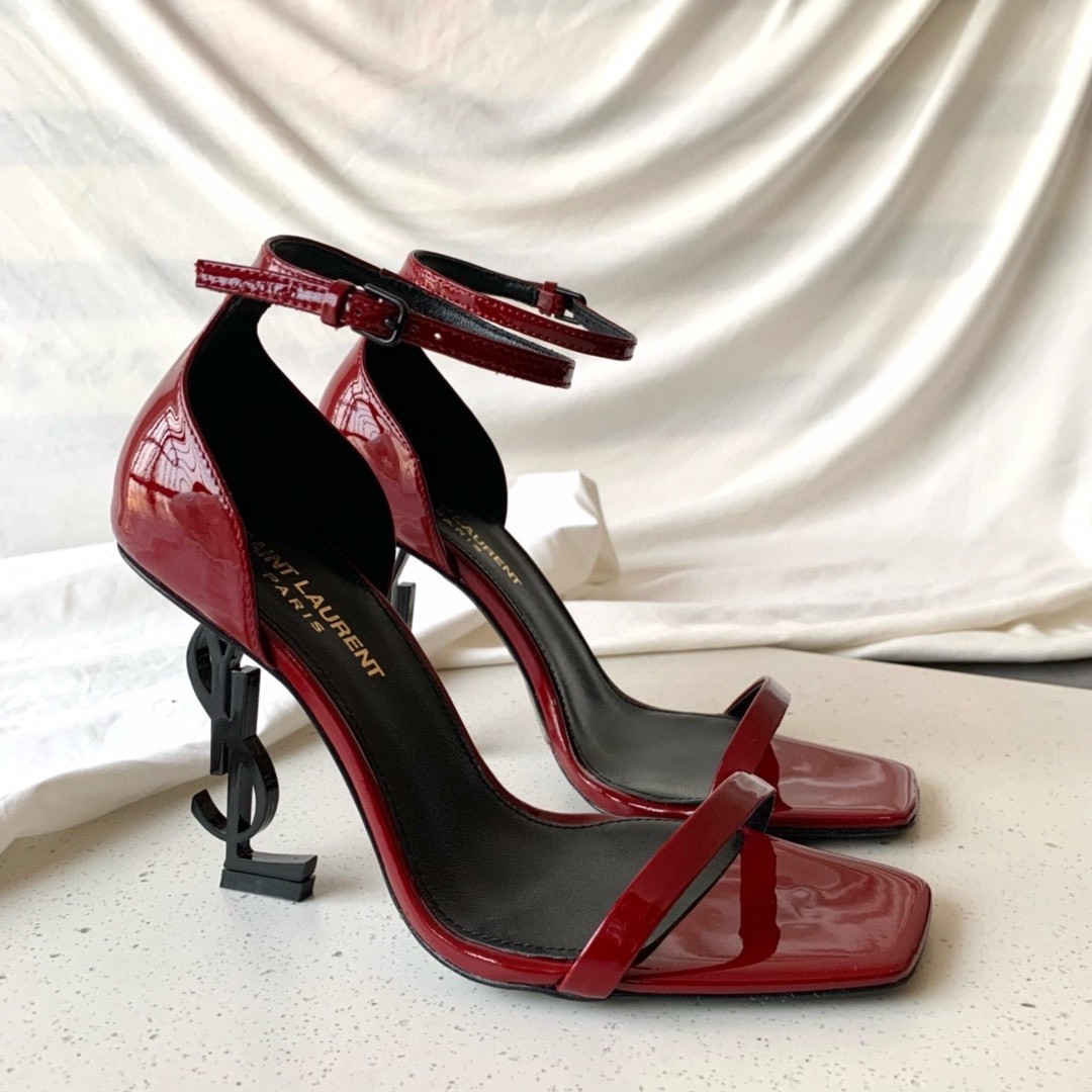 Sa**t Lau*nt opyum 85mm sandals in red patent leather with black y*l heel