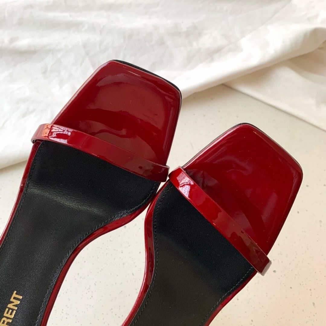 Sa**t Lau*nt opyum 85mm sandals in red patent leather with black y*l heel