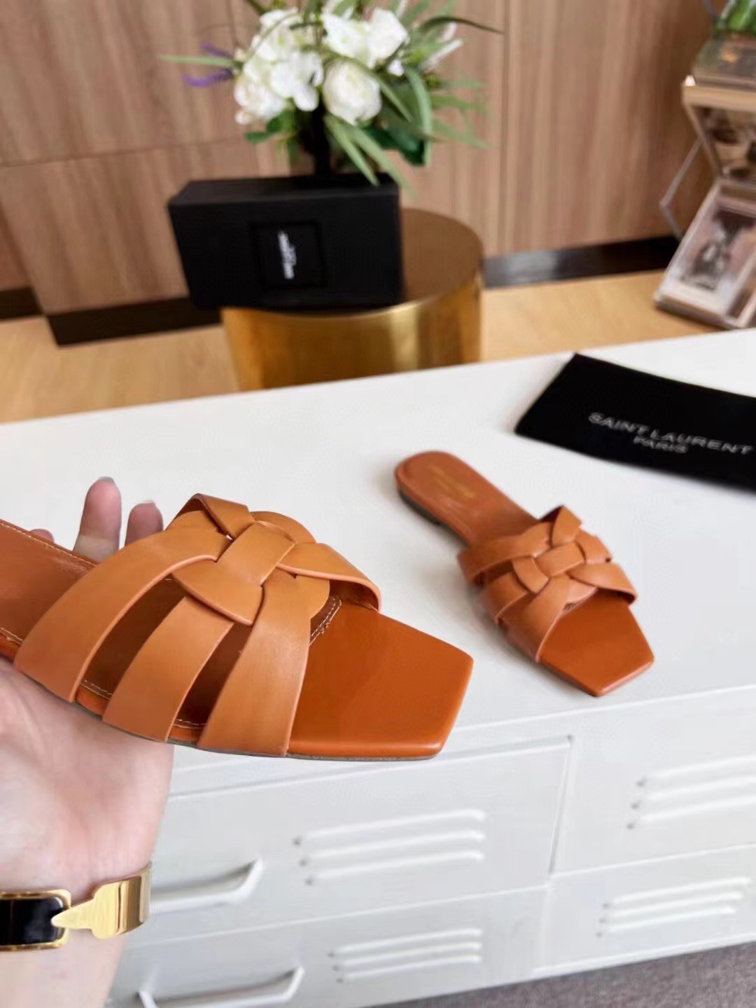 Sa**t Lau*nt tribute slides in tan calfskin