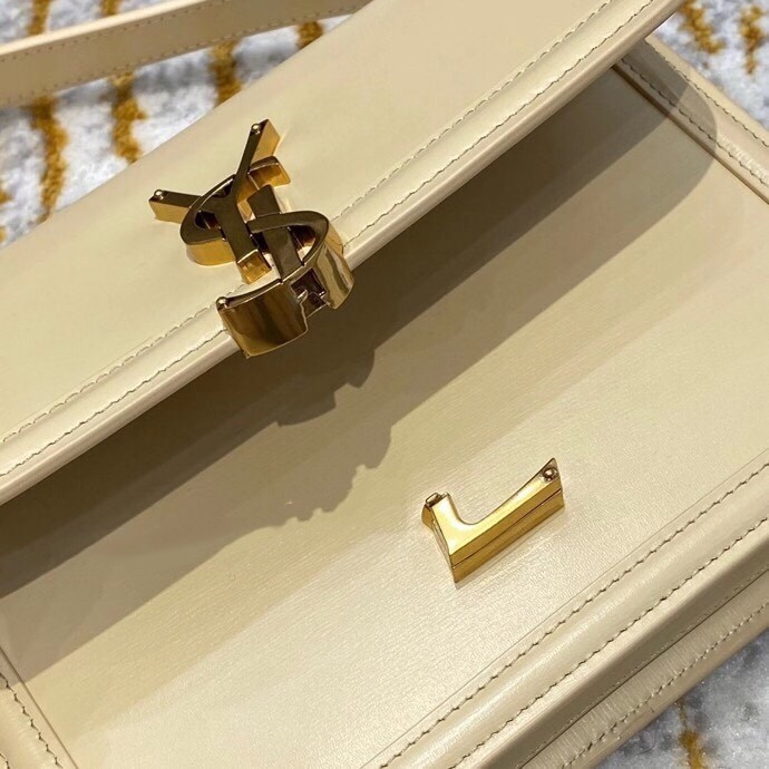 Sa**t Lau*nt solferino small bag in beige calfskin