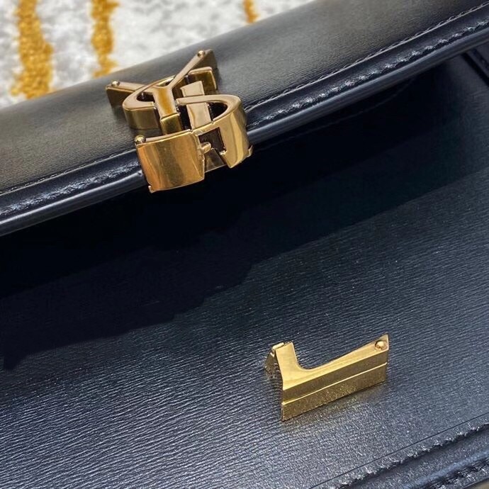 Sa**t Lau*nt solferino small bag in black calfskin