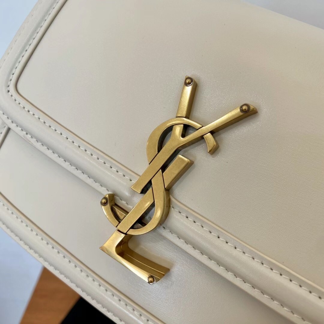 Sa**t Lau*nt solferino small bag in white calfskin