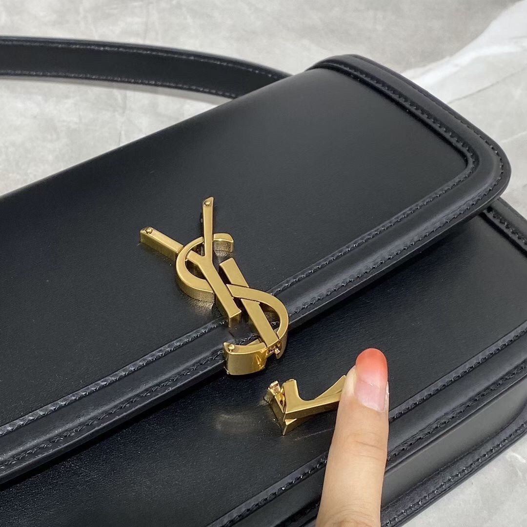 Sa**t Lau*nt solferino medium bag in black calfskin