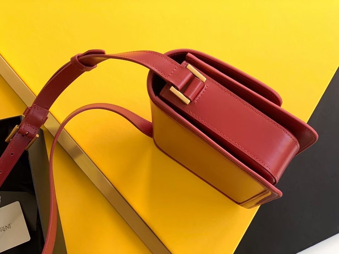 Sa**t Lau*nt solferino medium bag in red calfskin