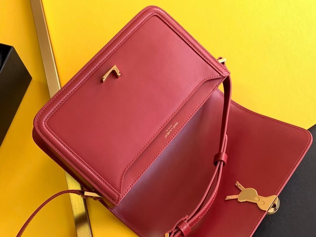 Sa**t Lau*nt solferino medium bag in red calfskin