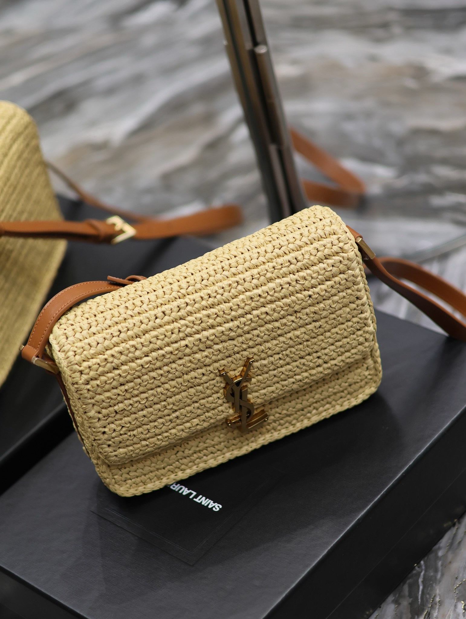 Sa**t Lau*nt medium solferino bag in naturel raffia