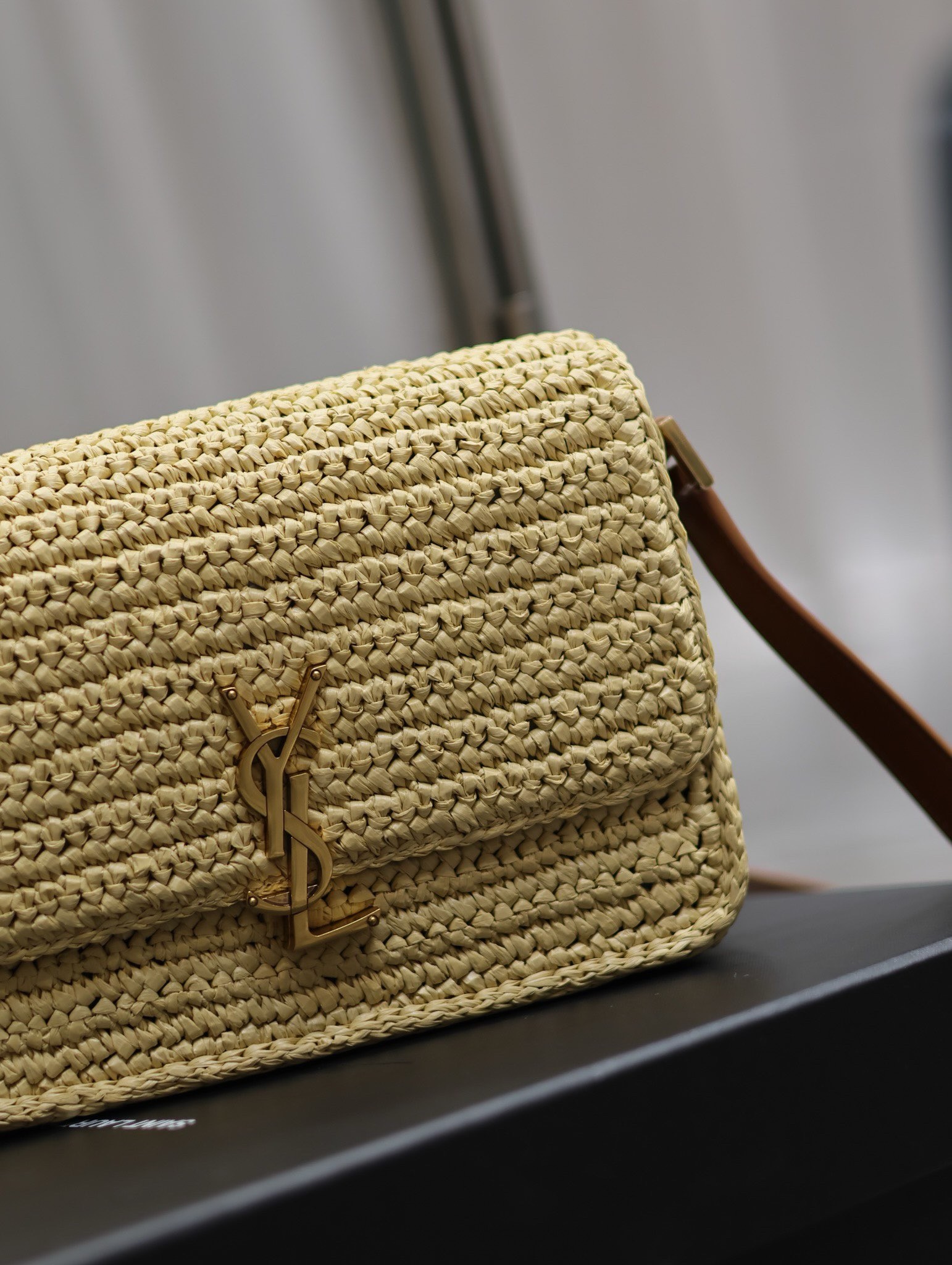 Sa**t Lau*nt medium solferino bag in naturel raffia