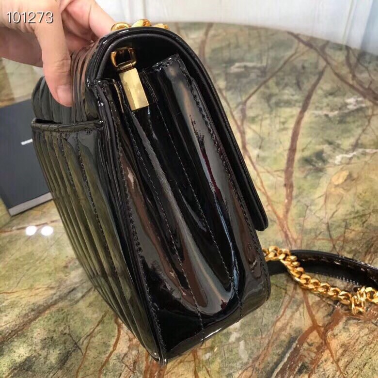 Sa**t Lau*nt medium vicky bag in black patent leather