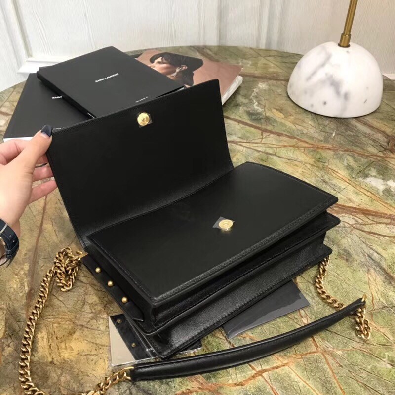 Sa**t Lau*nt zoe bag in black calfskin