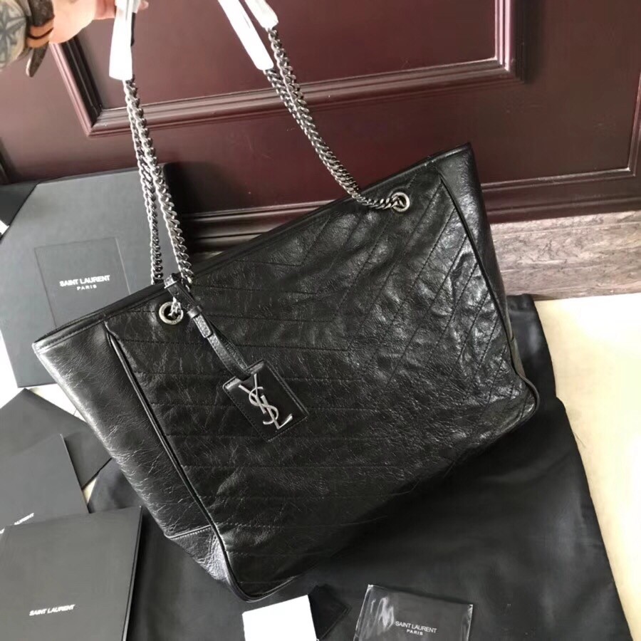 Sa**t Lau*nt niki shopping bag in black crinkled calfskin